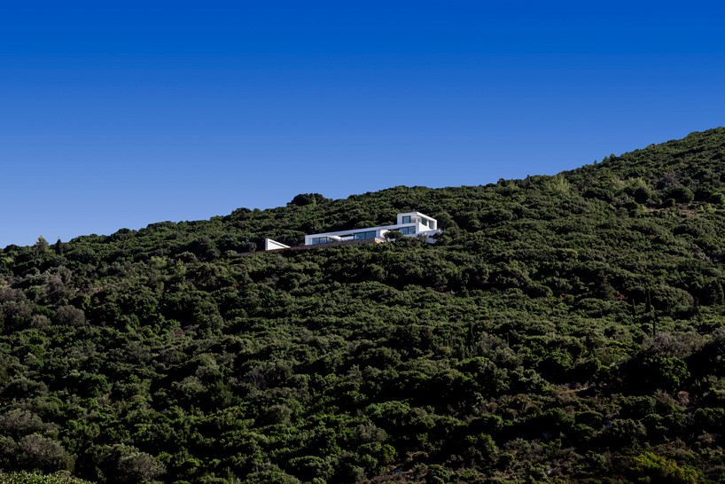 olivier dwek architectures house t cephalonia greece island designboom