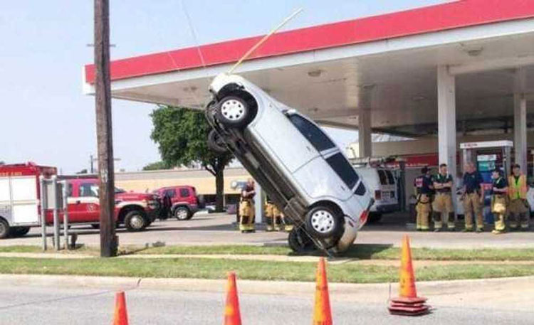 Totally Bizarre Vehicular Crashes