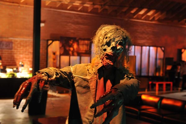 Insane Halloween Decorations for 2024: Turn Your Home into a Terrifying Wonderland!